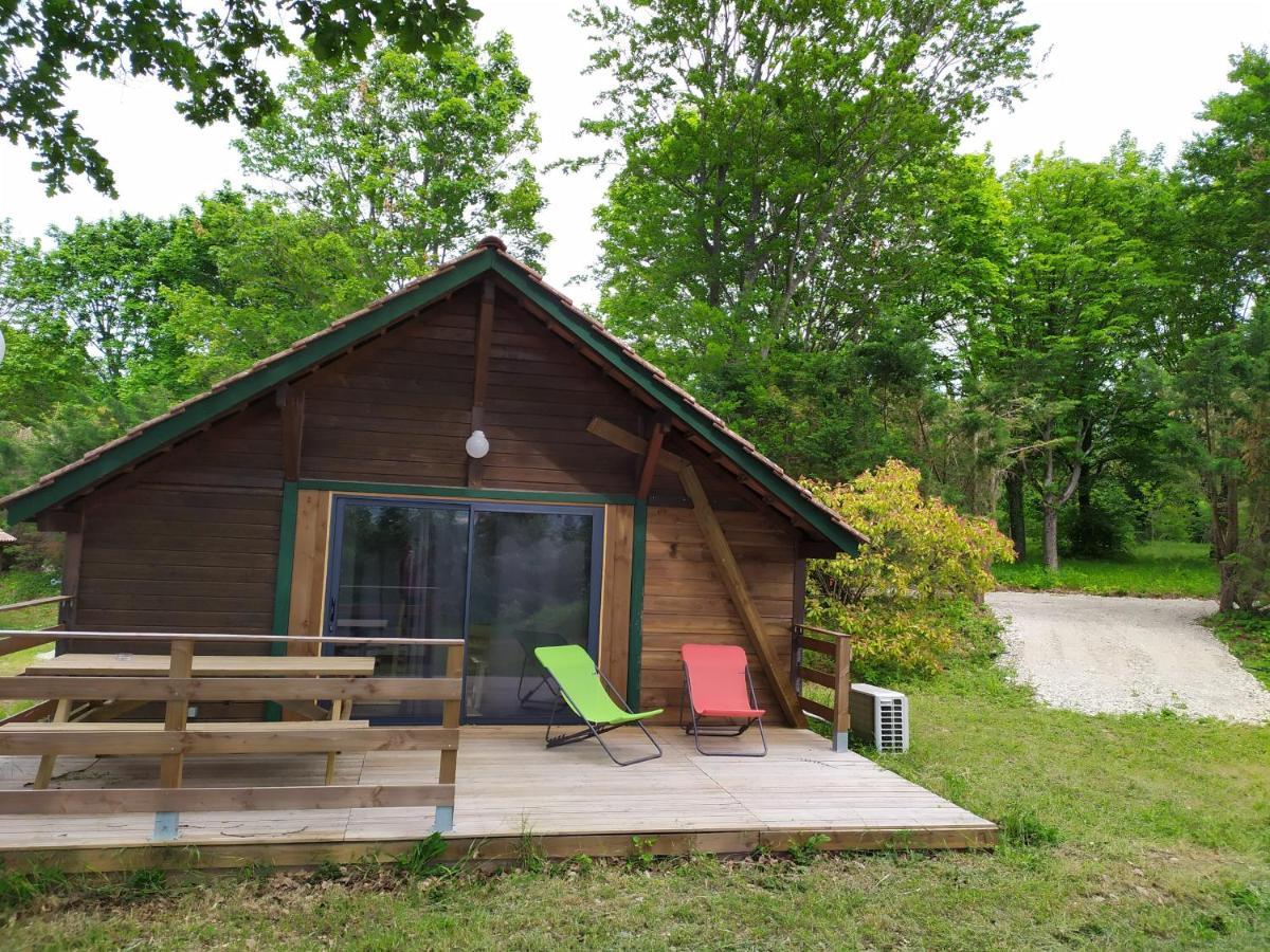 Camping Domaine De Senaud Albon Buitenkant foto