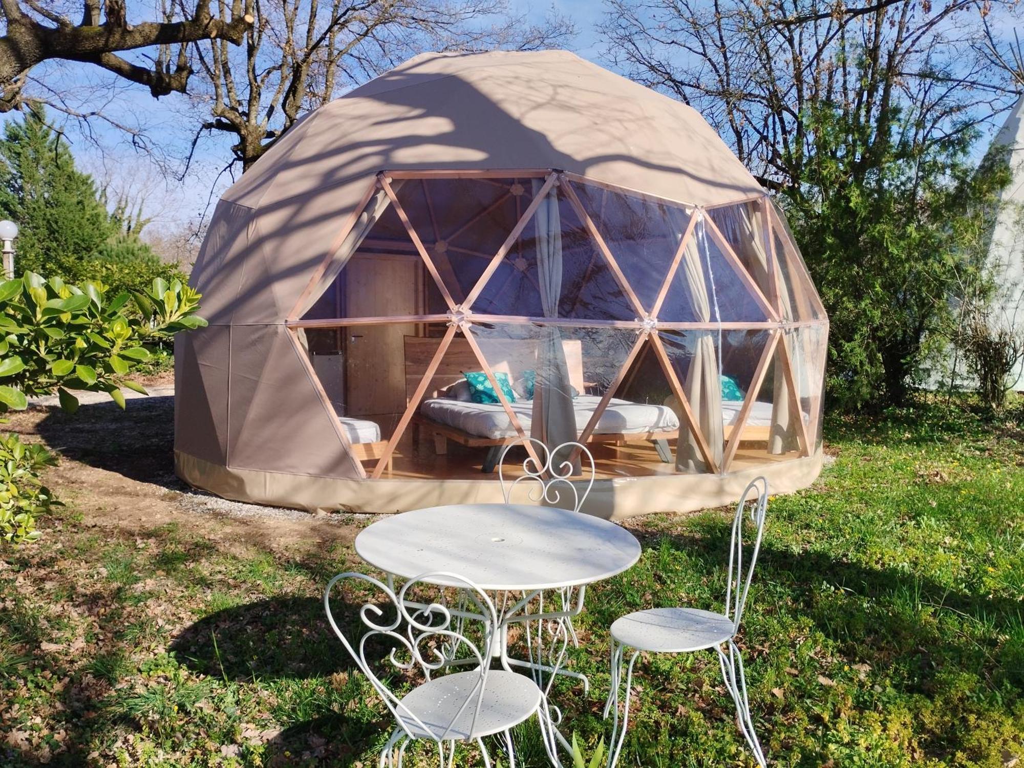 Camping Domaine De Senaud Albon Buitenkant foto