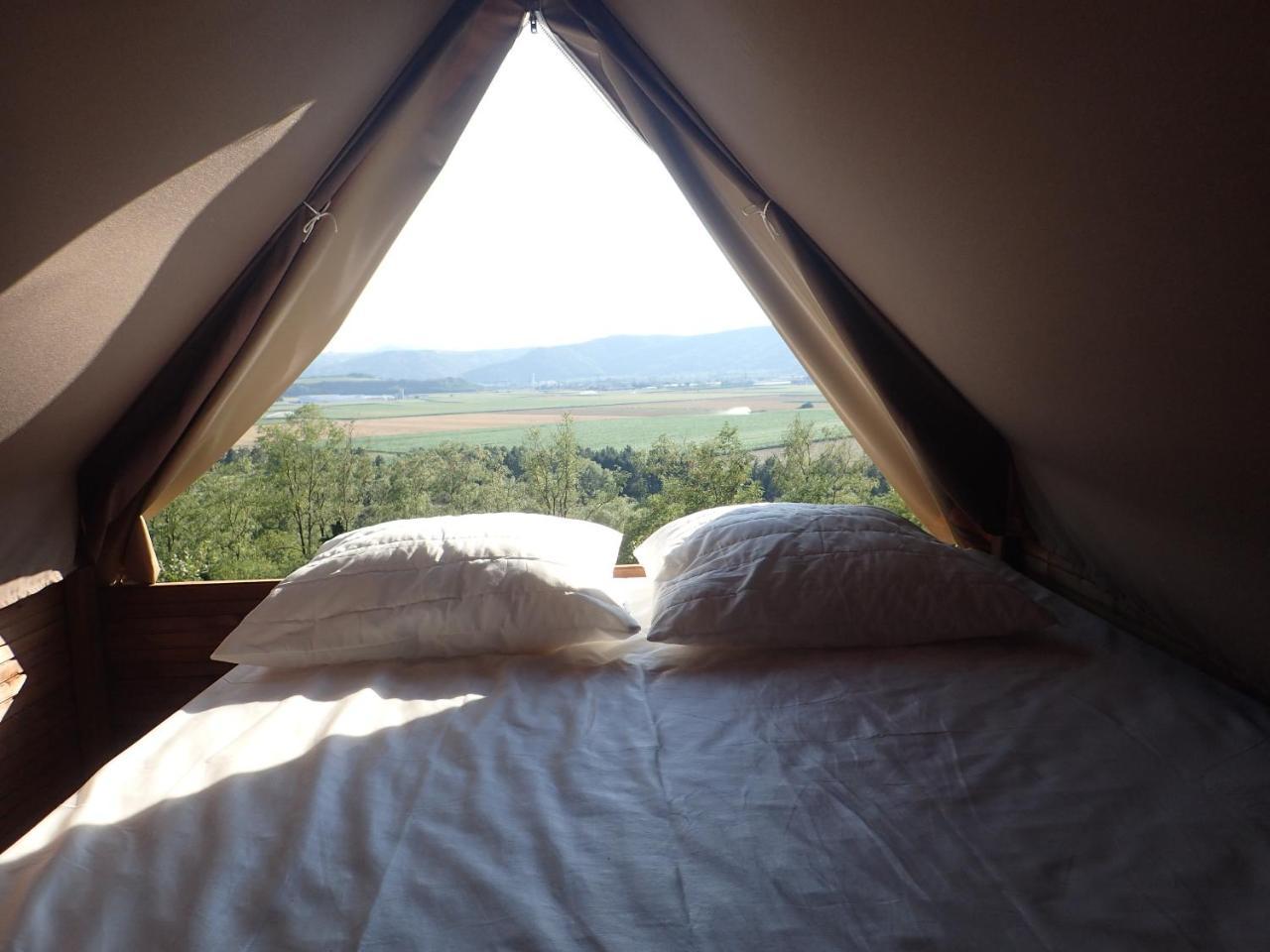 Camping Domaine De Senaud Albon Buitenkant foto