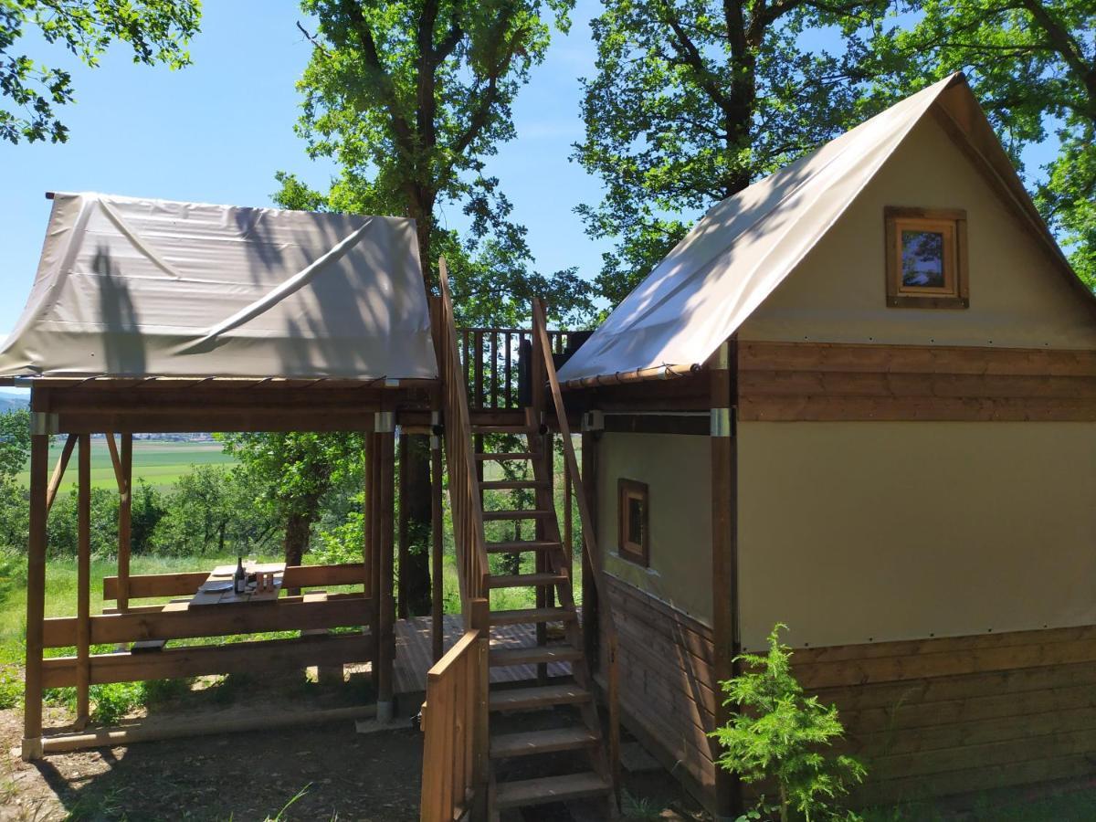Camping Domaine De Senaud Albon Buitenkant foto